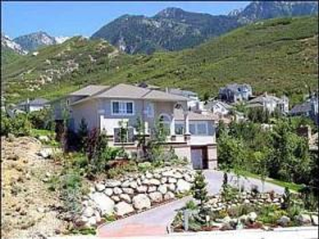 10011 S 3265 E, Sandy, UT 84092