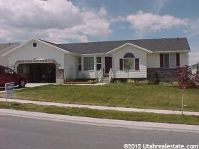 953 N 1430 E, Tooele, UT 84074