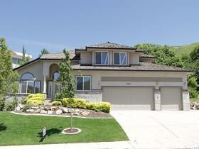 1945 E Ridgehill Dr, Bountiful, UT 84010