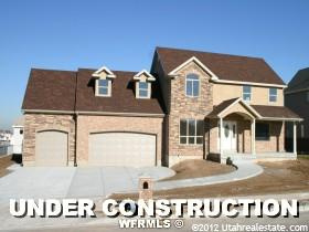 744 W 1520 N, Clinton, UT 84015
