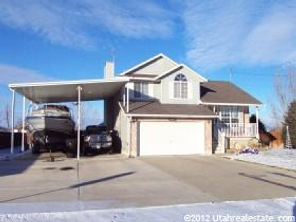 6254 W 5100 S, Hooper, UT 84315