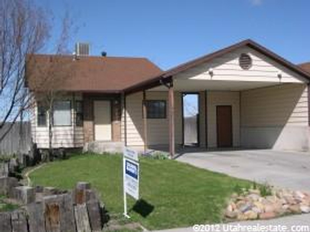4571 S 3850 W, Roy, UT 84067