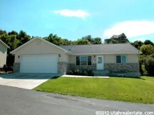 838 E Mountain Rd N, Logan, UT 84321