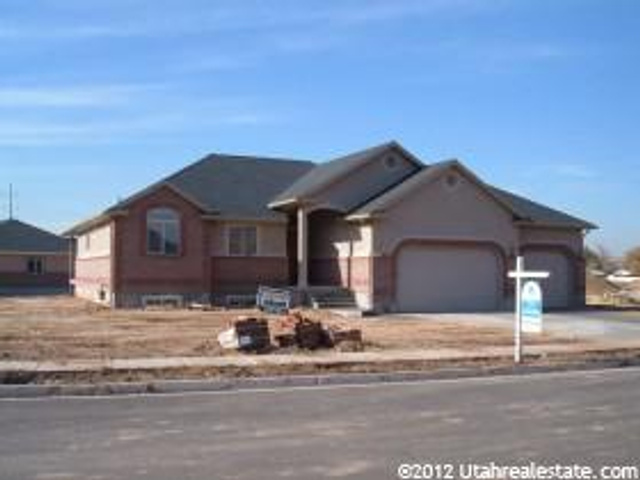 7483 S 1500 E, South Weber, UT 84405