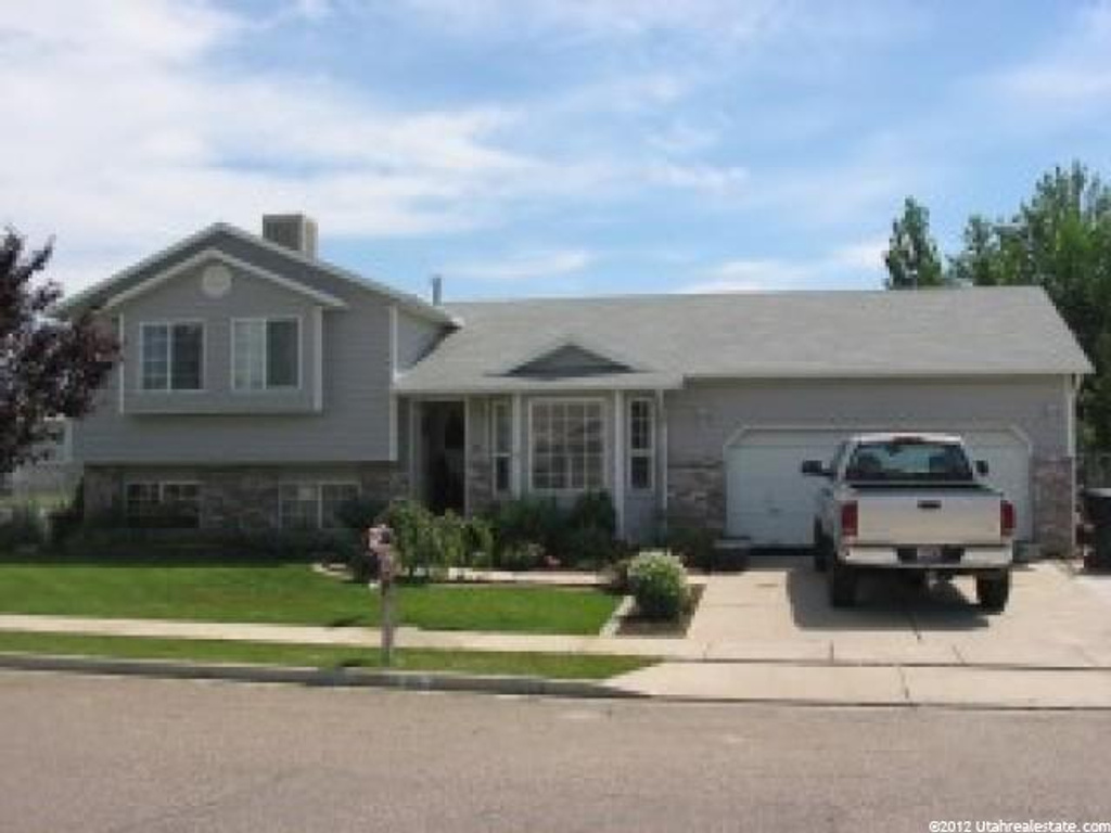 69 N 360 W, Clearfield, UT 84015