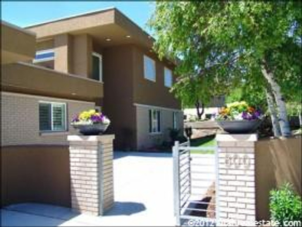 800 E Edgehill Rd E, Salt Lake City, UT 84103