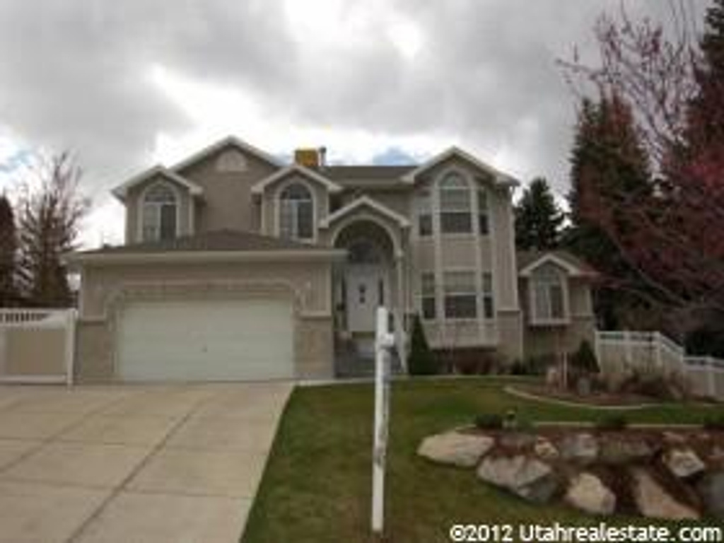 952 E 500 S, Bountiful, UT 84010