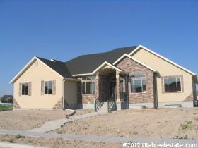 1112 W Augusta Dr, Syracuse, UT 84075