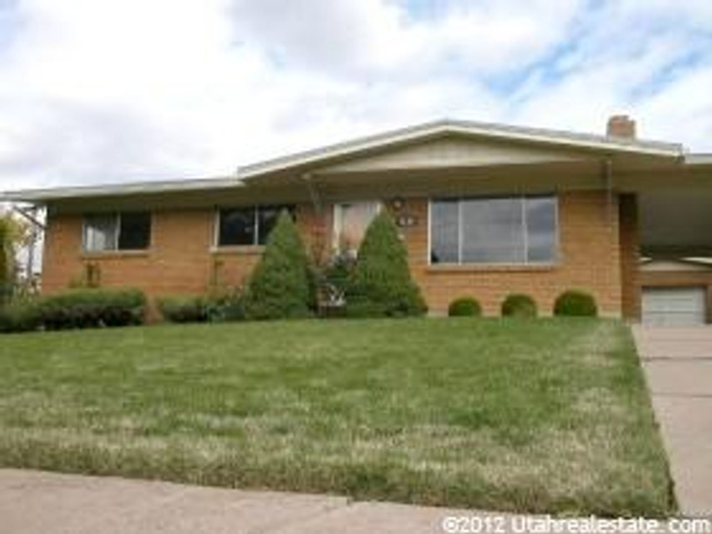 4530 S Stephens Cir, South Ogden, UT 84403