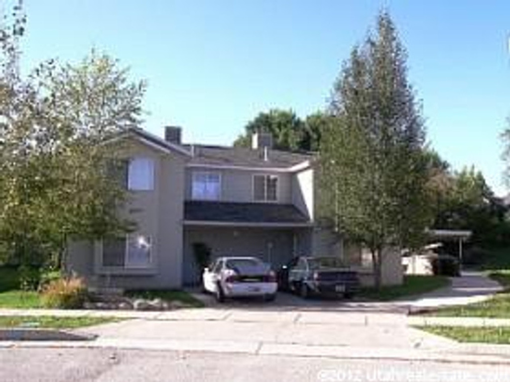 975 W 4375 S, Riverdale, UT 84405