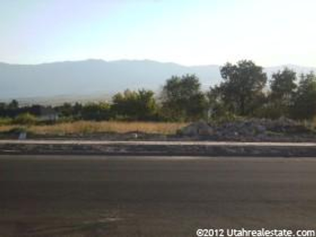 411 N 700 E #2, Hyde Park, UT 84318