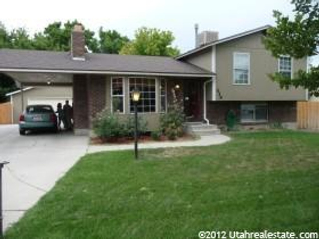 524 E 10375 S, Sandy, UT 84070