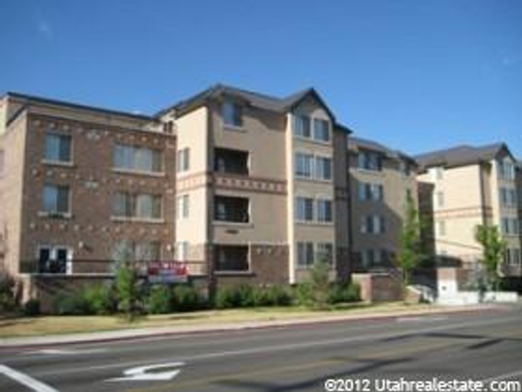 866 E 700 N #C2, Provo, UT 84606