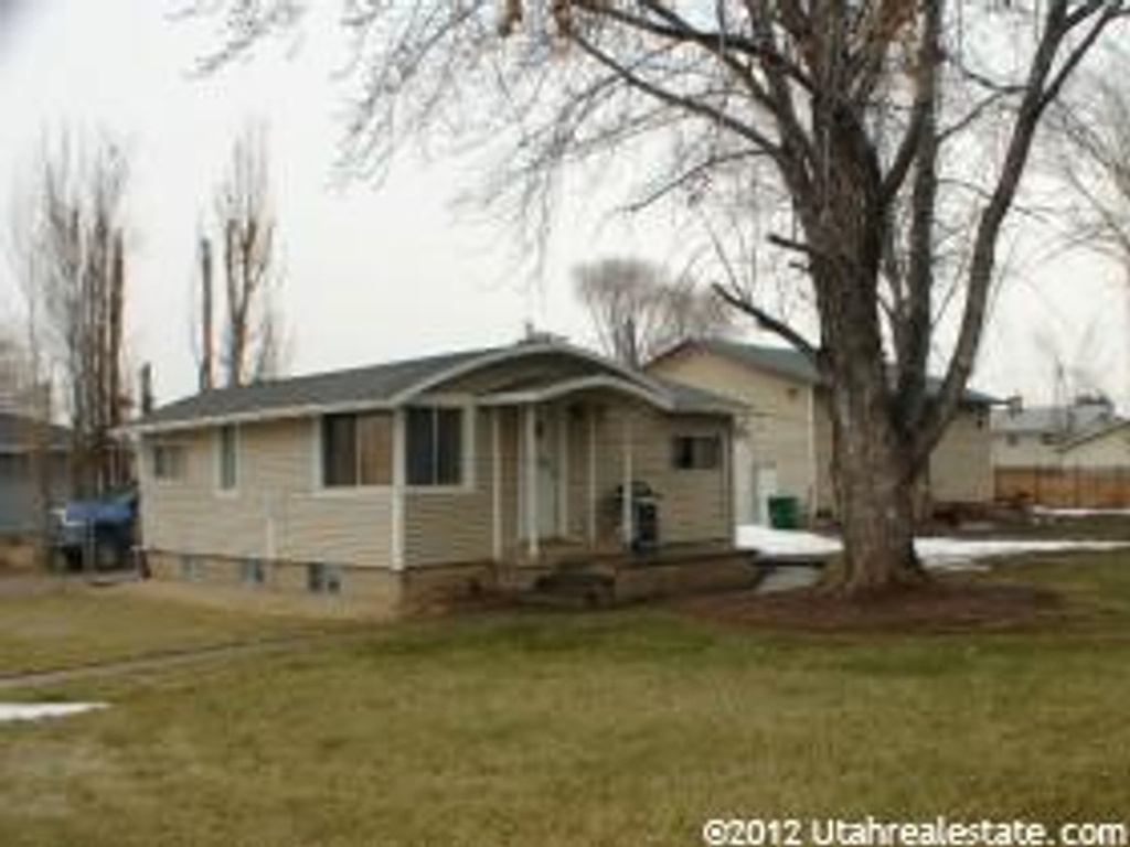 2486 W 6000 S, Roy, UT 84067