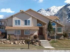 10043 S Granite Crest Ln E, Sandy, UT 84092
