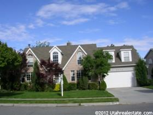 8872 Silverstone Way, Sandy, UT 84093