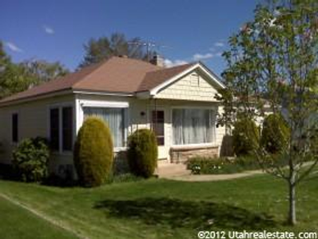 5238 S 2050 W, Roy, UT 84067