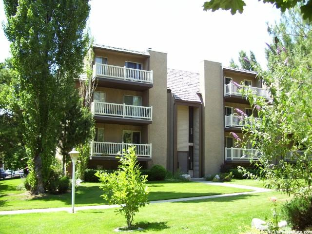 88 W 50 S #P2, Centerville, UT 84014