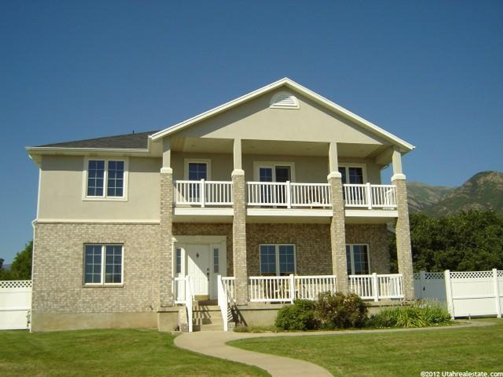 739 E Westbrook Rd N, Kaysville, UT 84037