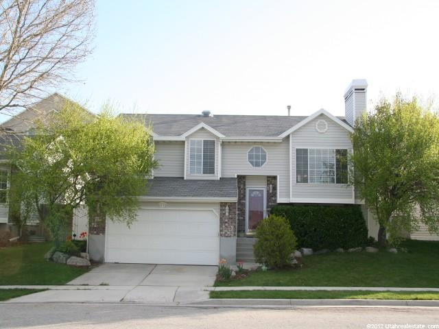6112 Eagle Nest Dr, Murray, UT 84123