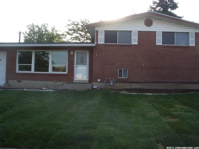 5824 S 2150 W, Roy, UT 84067
