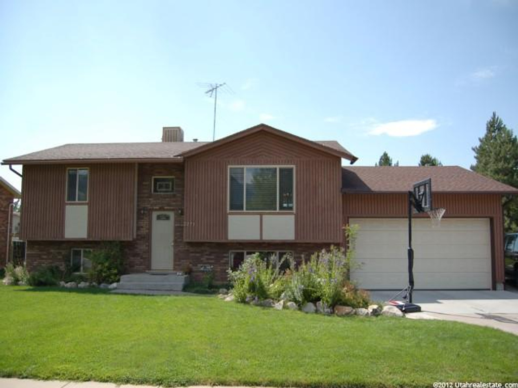 2275 N 650 W, Harrisville, UT 84414