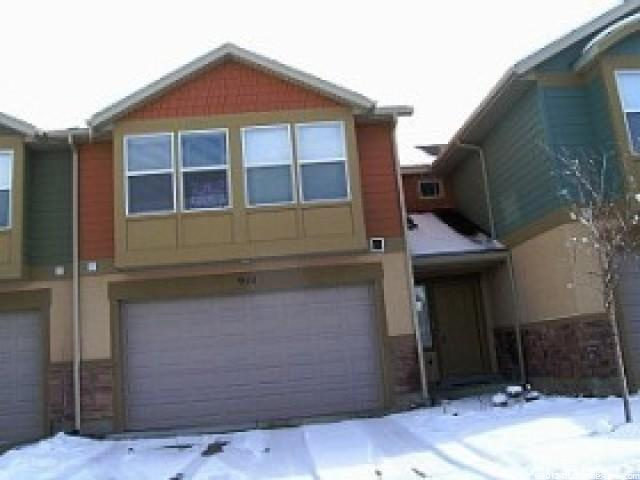 904 Waterside Dr, Farmington, UT 84025