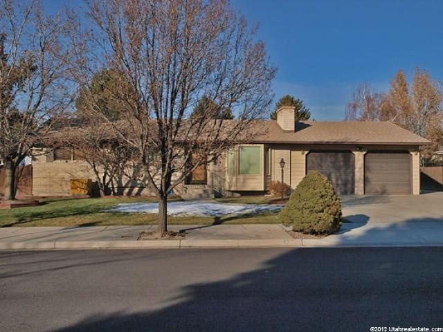 433 E Floyd Dr S, Sandy