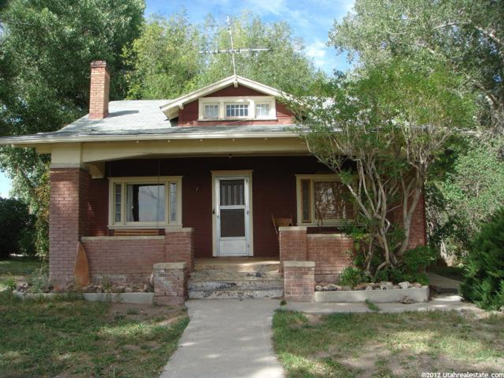 17 E 200 N, Loa, UT 84747