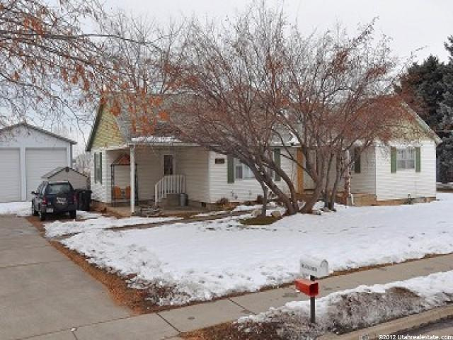 1950 S Main St, Clearfield, UT 84015
