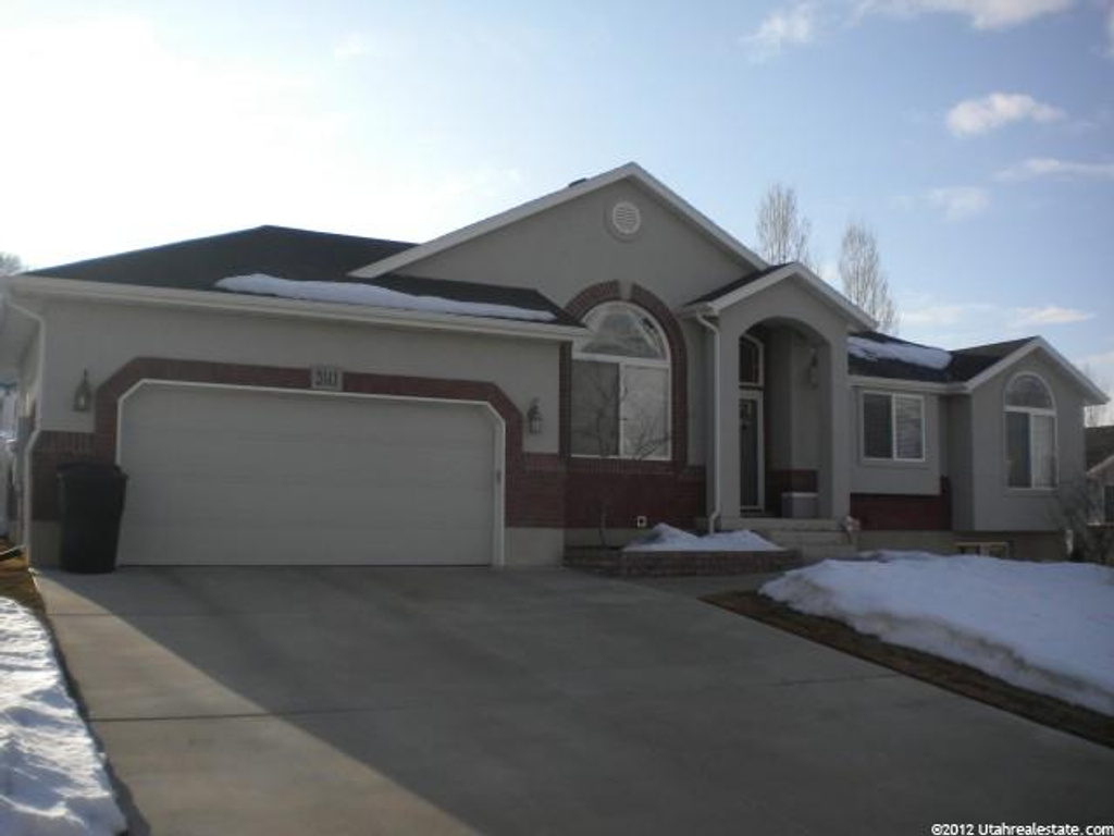 2041 Deer Run Dr, South Weber, UT 84405