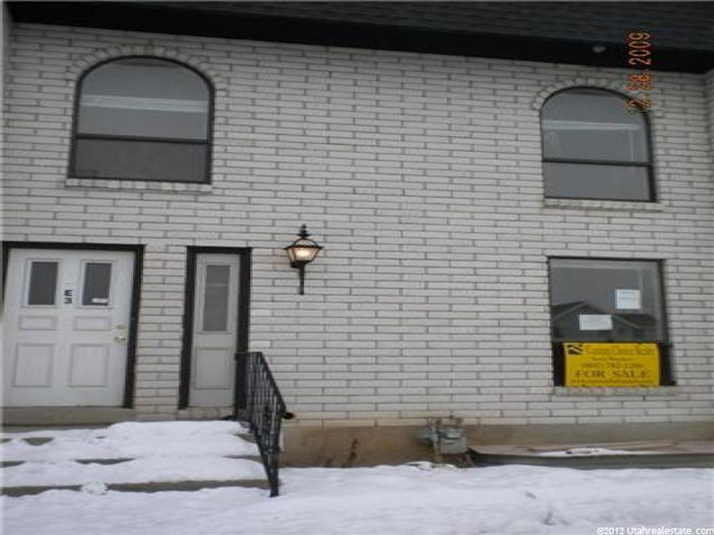 1489 Brinker Ave #E3, Ogden, UT 84404