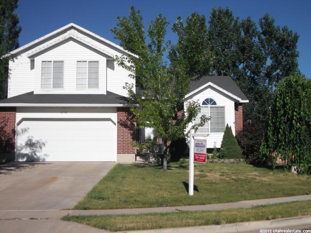 1878 N 900 W, Clinton, UT 84015