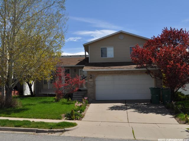 2214 N 1075 E, Layton, UT 84040