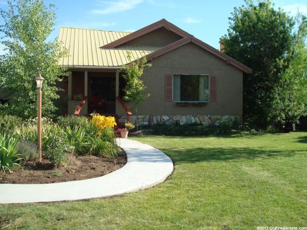 154 E 300 N, Smithfield, UT 84335