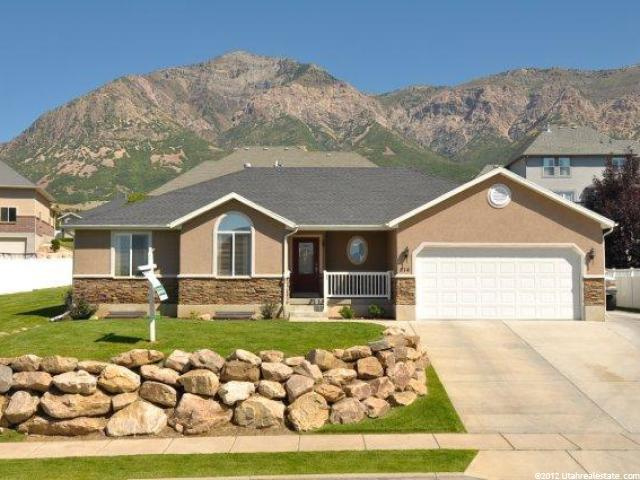 814 E 3300 N, North Ogden, UT 84414