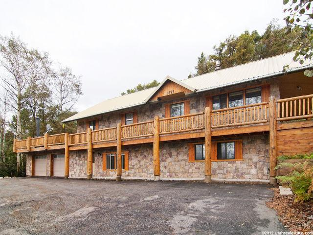 3575 E Viking Dr, Eden, UT 84310