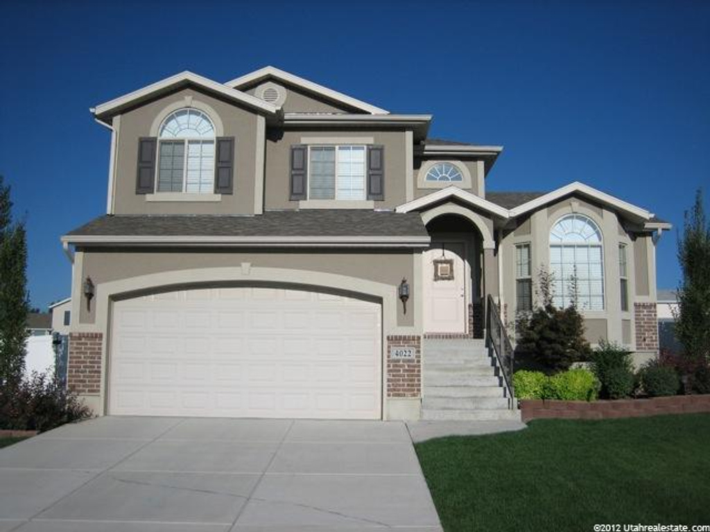 4022 S 2725 W, Roy, UT 84067