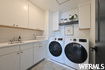 Photo 4 for 905 N Evelyn St #302