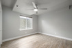 Photo 4 for 2832 N Turnberry Ln
