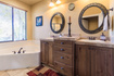 Photo 2 for 1126 S Valley View Dr
