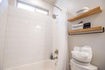 Photo 4 for 2306 N Park Dr #43