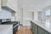 Photo 3 for 5622 W Hawthorn Ln #7