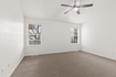 Photo 3 for 1305 E Riverside Dr #1