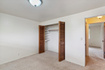 Photo 5 for 952 N Kingswood Rd