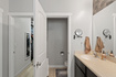 Photo 4 for 842 W Pickering Dr
