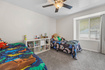 Photo 4 for 1451 N Parkway Dr