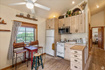 Photo 3 for 1071 S Foothill Dr #1