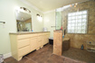 Photo 3 for 2294 E Valley View Dr