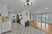 Photo 2 for 492 W Highland Dr